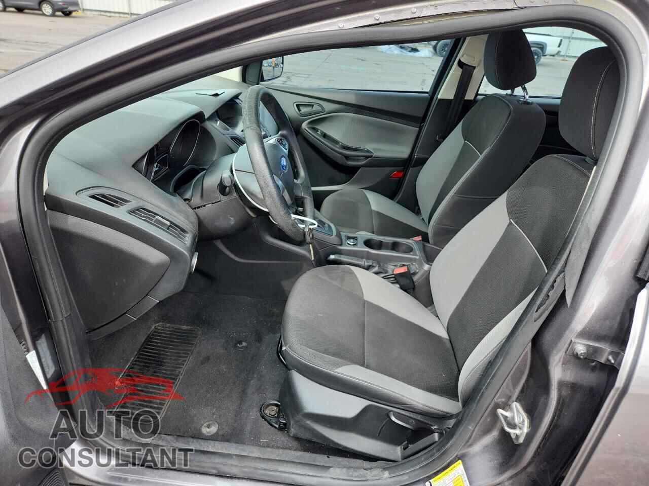 FORD FOCUS 2014 - 1FADP3E28EL357513