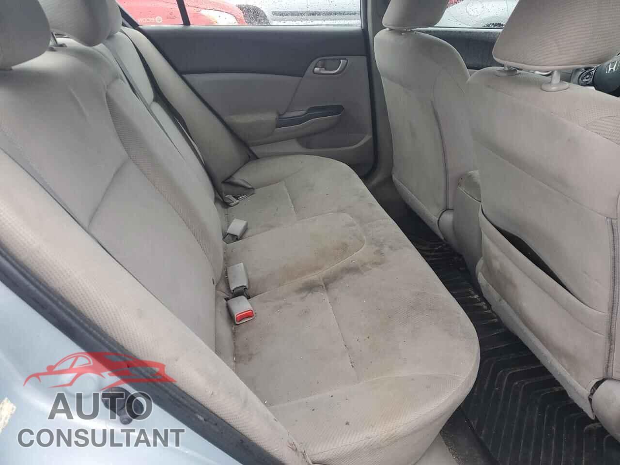 HONDA CIVIC 2012 - 2HGFB2F55CH565977