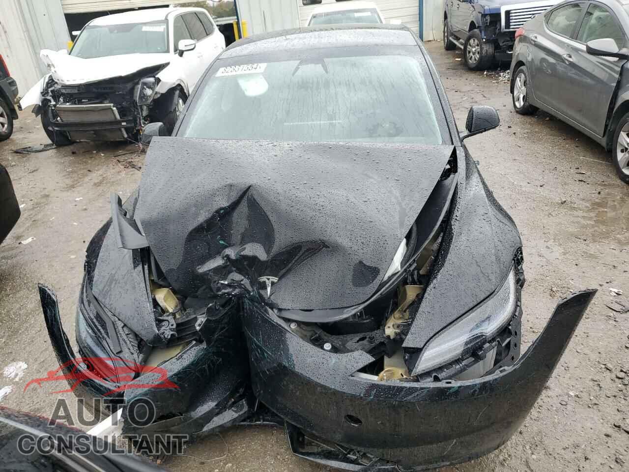 TESLA MODEL 3 2024 - 5YJ3E1EA2RF731646