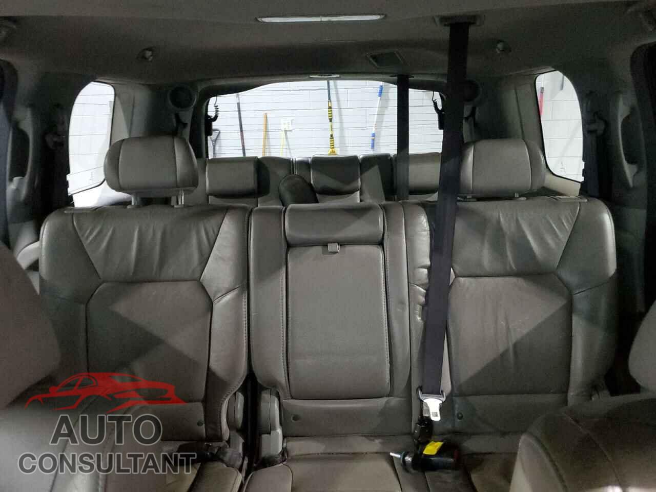 HONDA PILOT 2011 - 5FNYF4H78BB014906