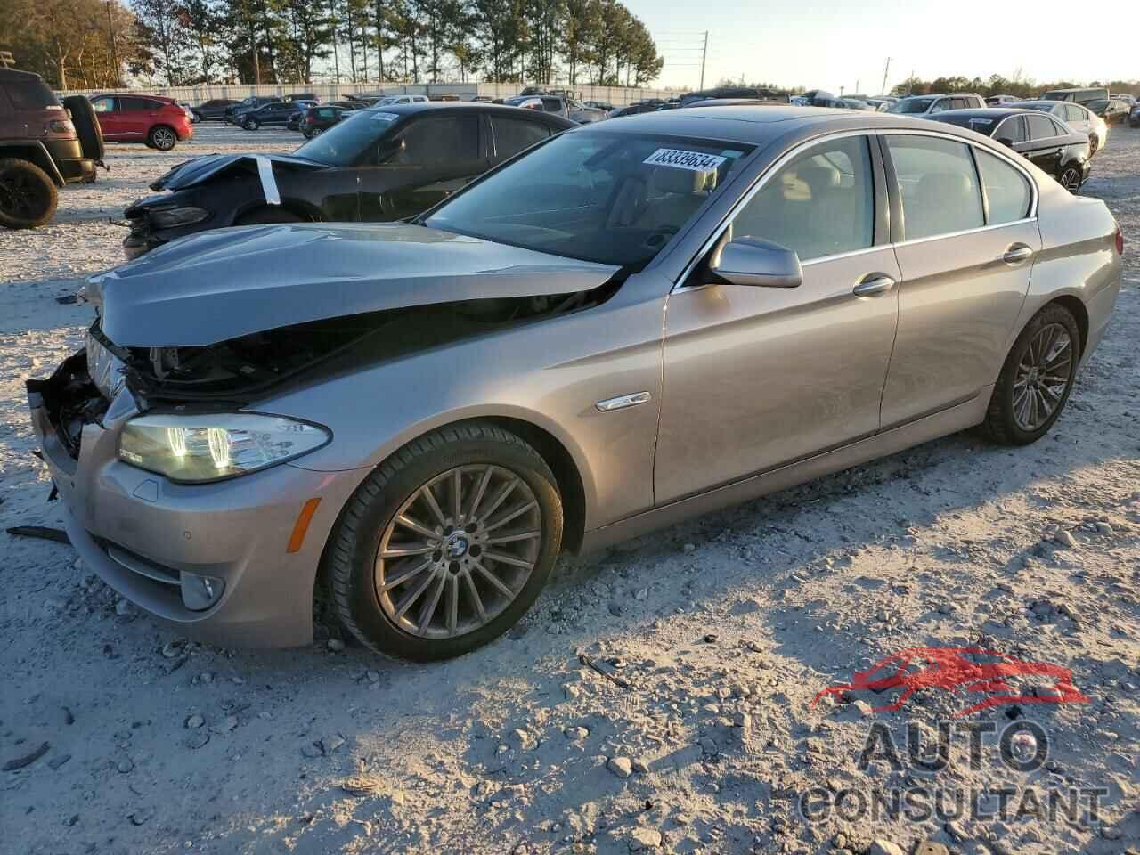 BMW 5 SERIES 2012 - WBAFR7C55CC815956
