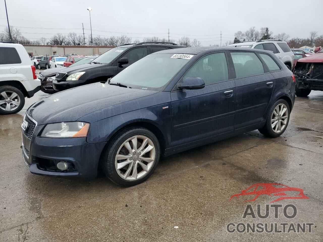 AUDI A3 2013 - WAUBEAFM4DA001742