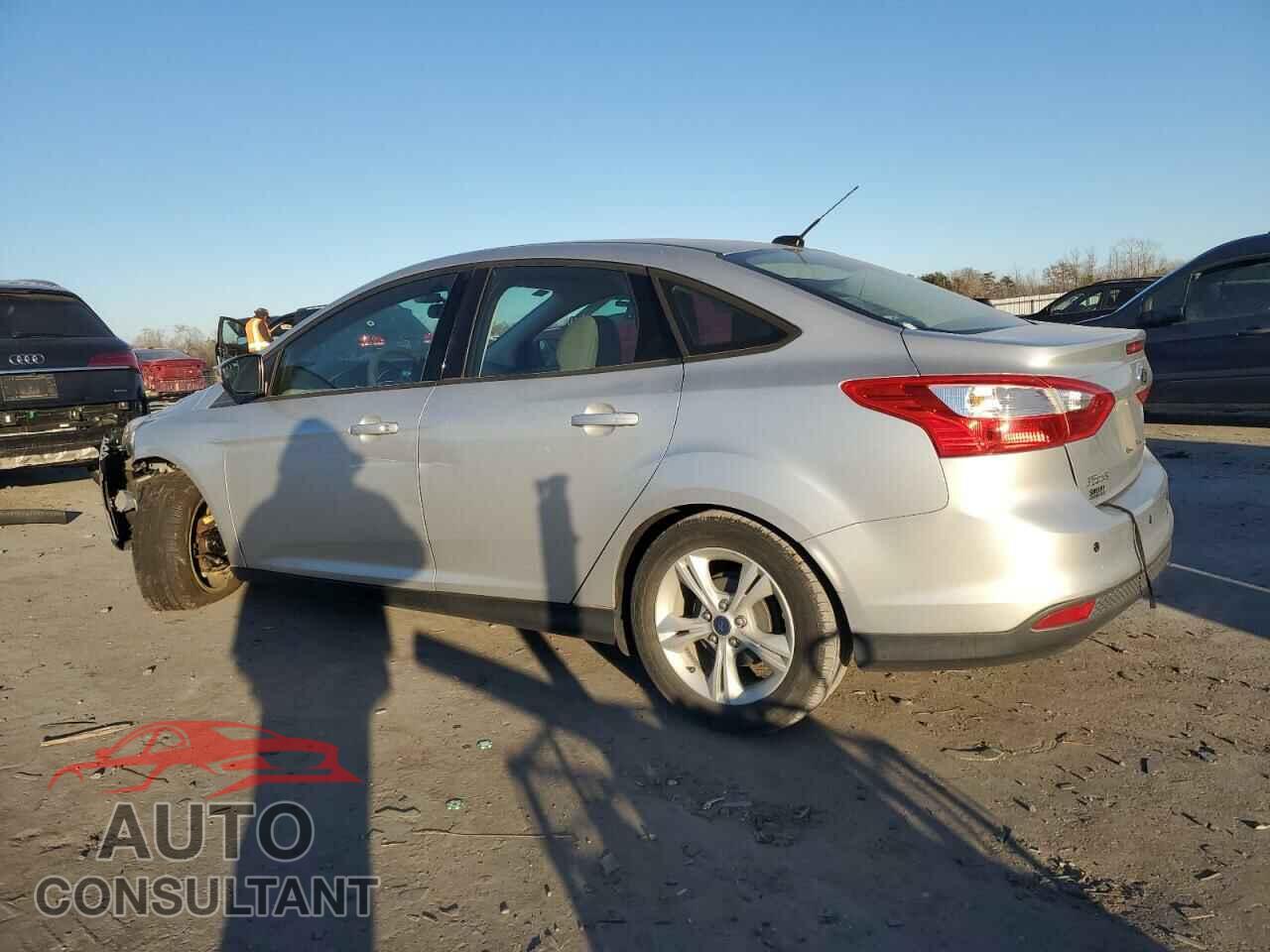 FORD FOCUS 2014 - 1FADP3F27EL417294