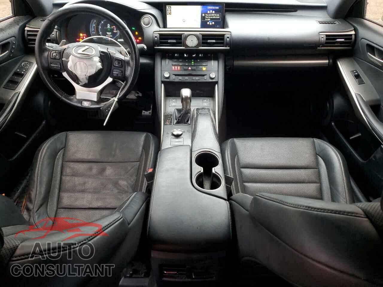 LEXUS IS 2018 - JTHBA1D28J5074678