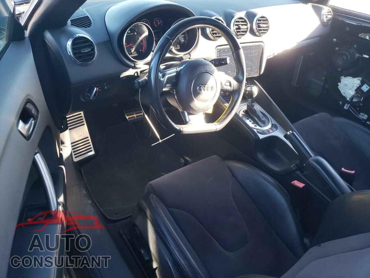 AUDI TT 2015 - TRUSFAFK9F1000853