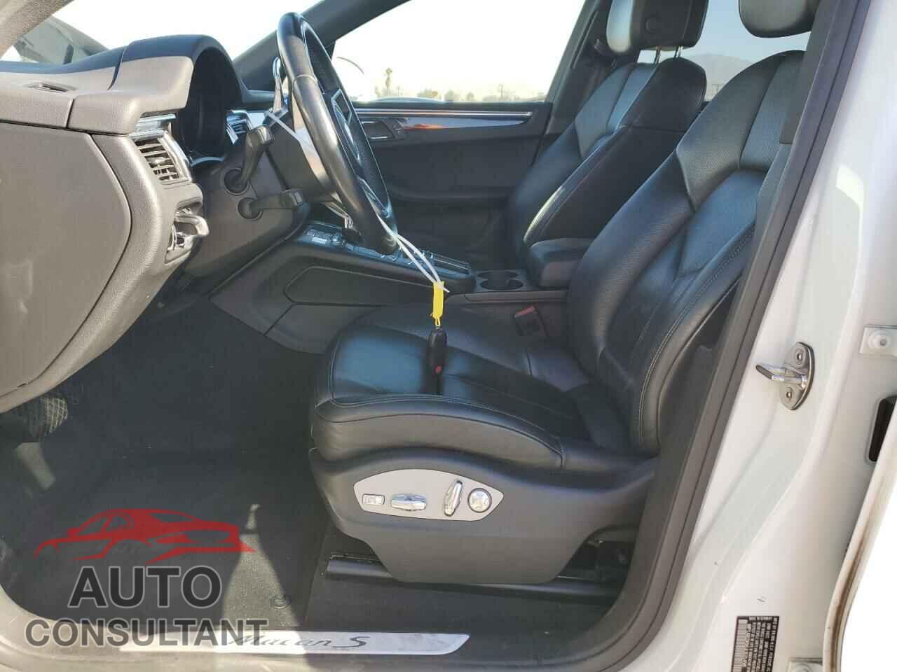 PORSCHE MACAN 2018 - WP1AB2A56JLB31498