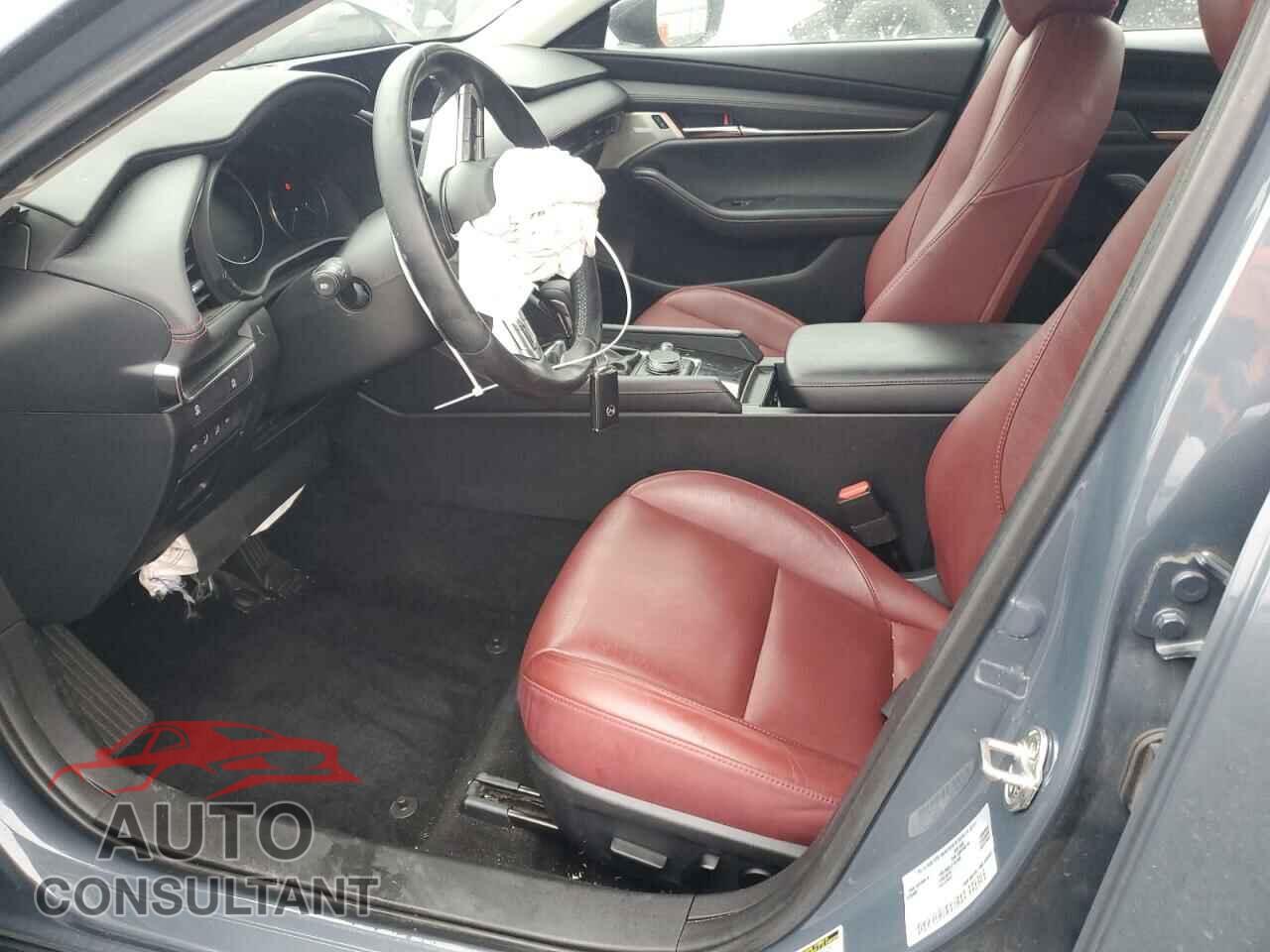 MAZDA 3 2023 - 3MZBPACM2PM377006