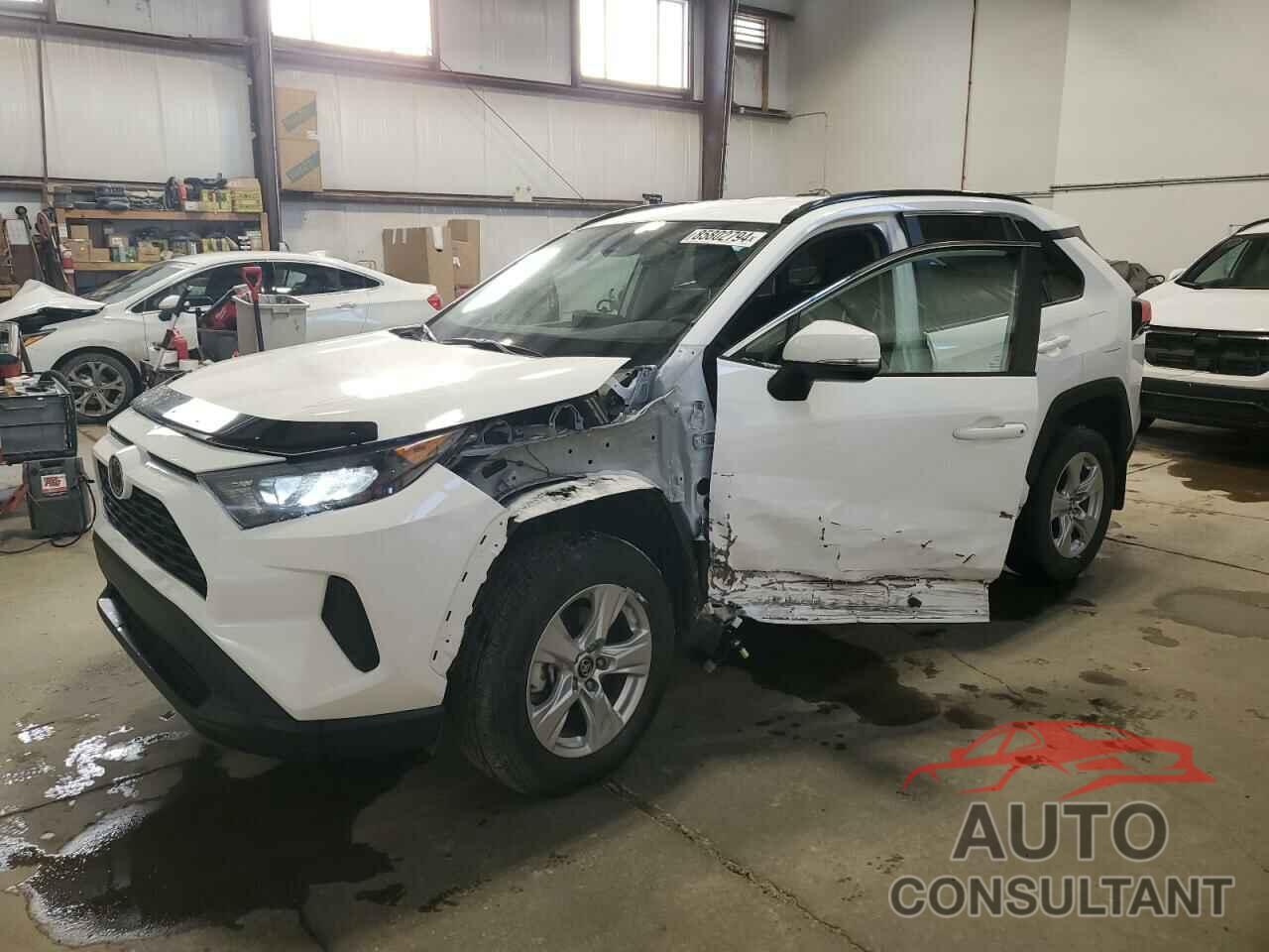 TOYOTA RAV4 2019 - 2T3B1RFV8KW016135