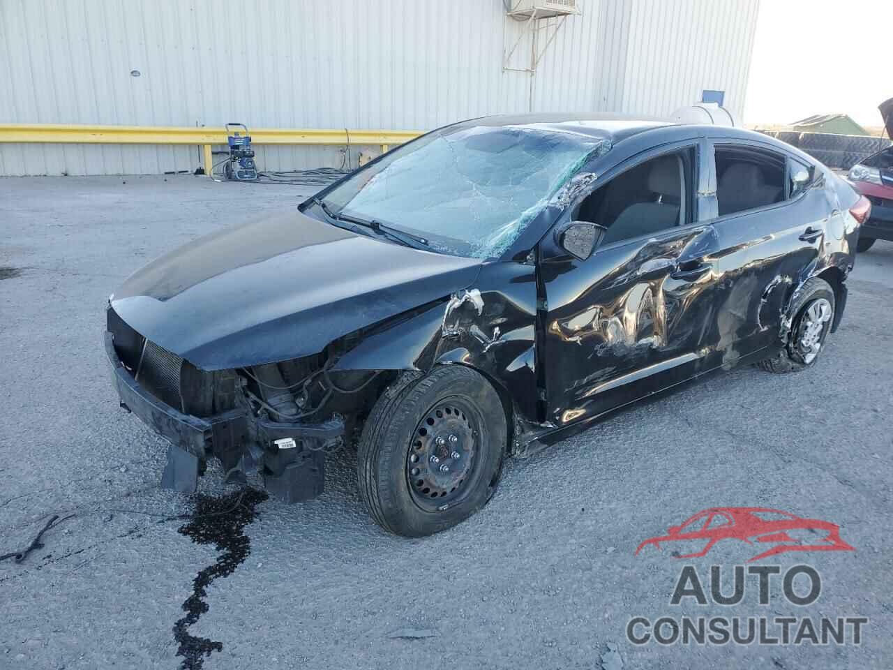 HYUNDAI ELANTRA 2018 - 5NPD74LF7JH289192