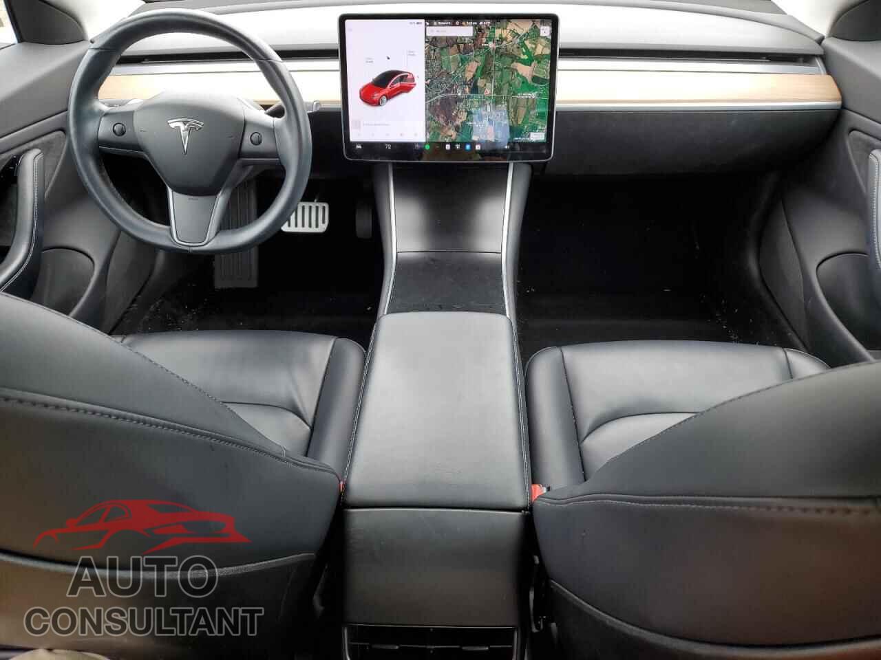 TESLA MODEL 3 2018 - 5YJ3E1EA8JF014401