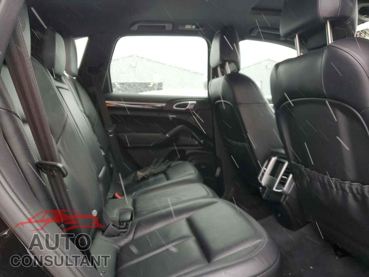 PORSCHE CAYENNE 2011 - WP1AA2A23BLA09739