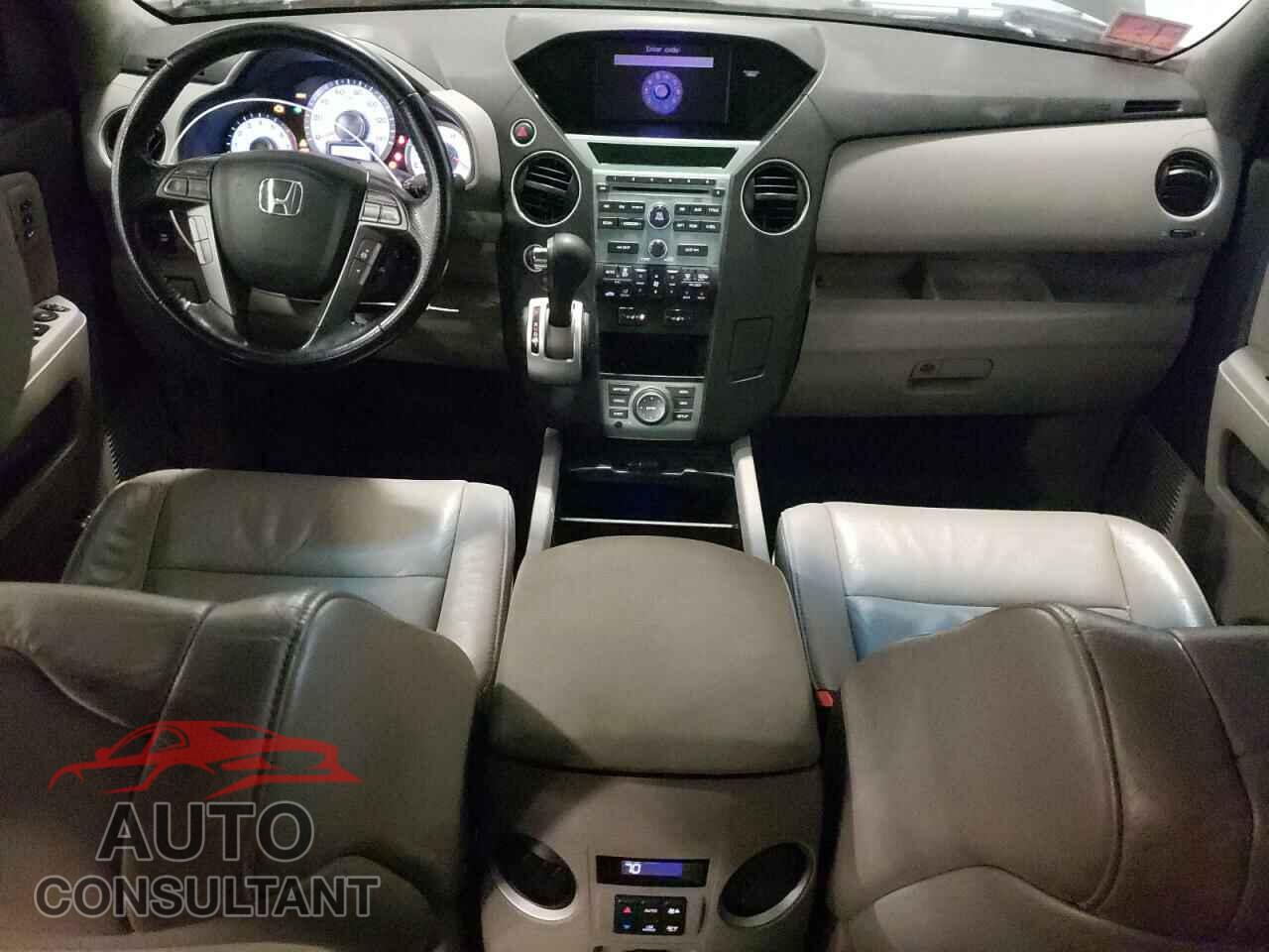 HONDA PILOT 2010 - 5FNYF4H85AB034036