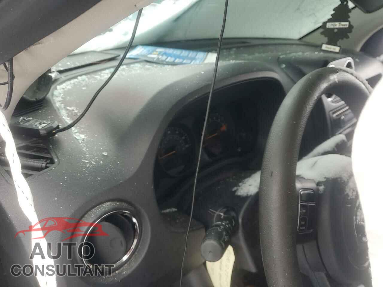 JEEP COMPASS 2015 - 1C4NJDBB0FD332370
