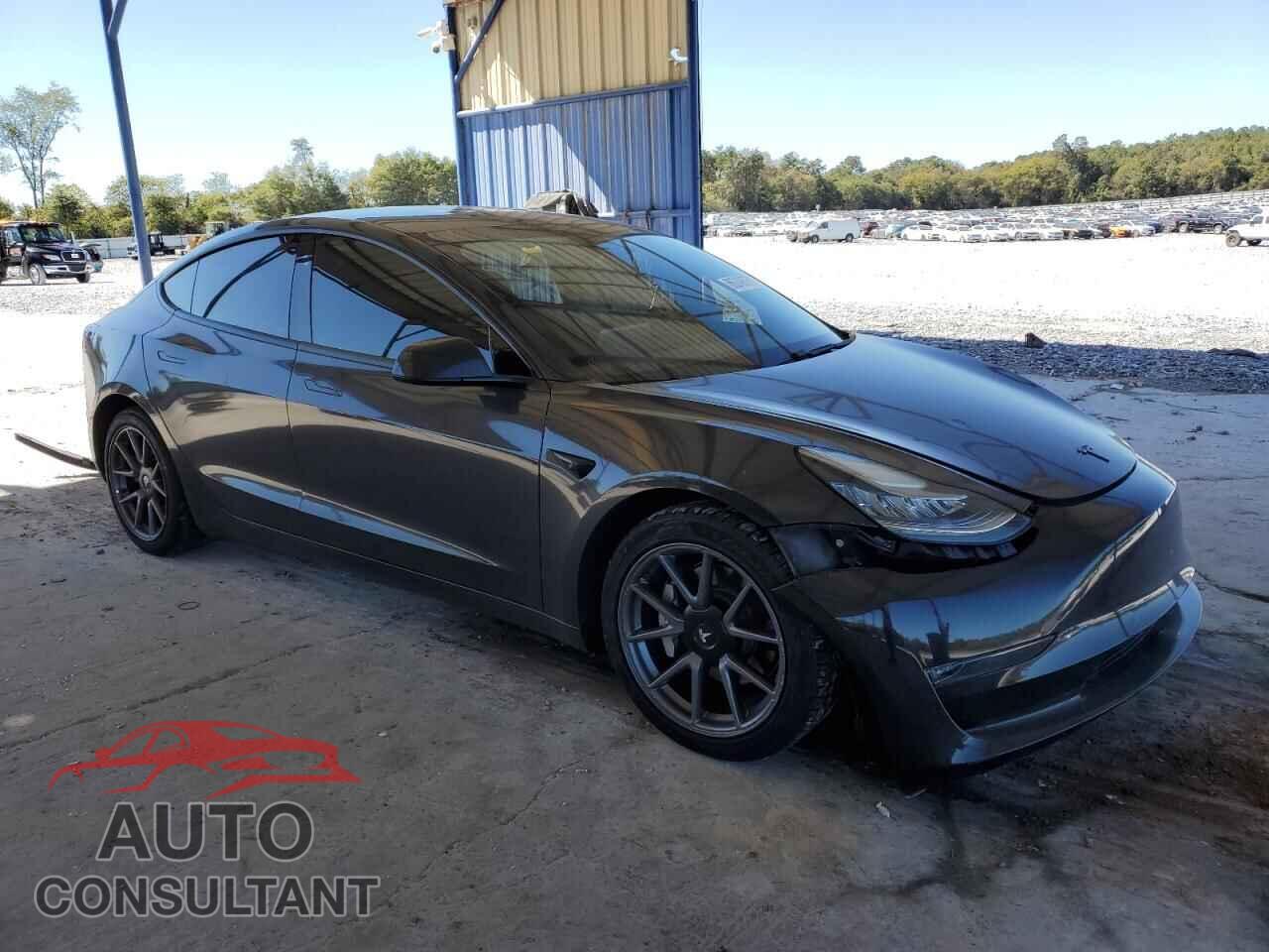 TESLA MODEL 3 2021 - 5YJ3E1EA5MF854429