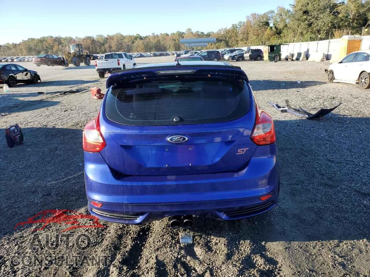 FORD FOCUS 2013 - 1FADP3L96DL363678