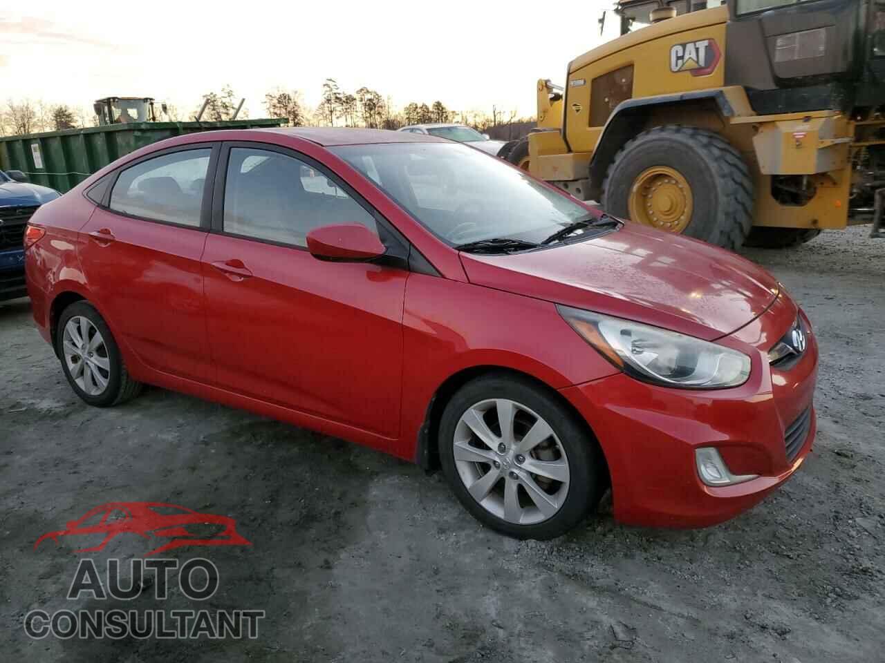 HYUNDAI ACCENT 2013 - KMHCU4AE2DU277469