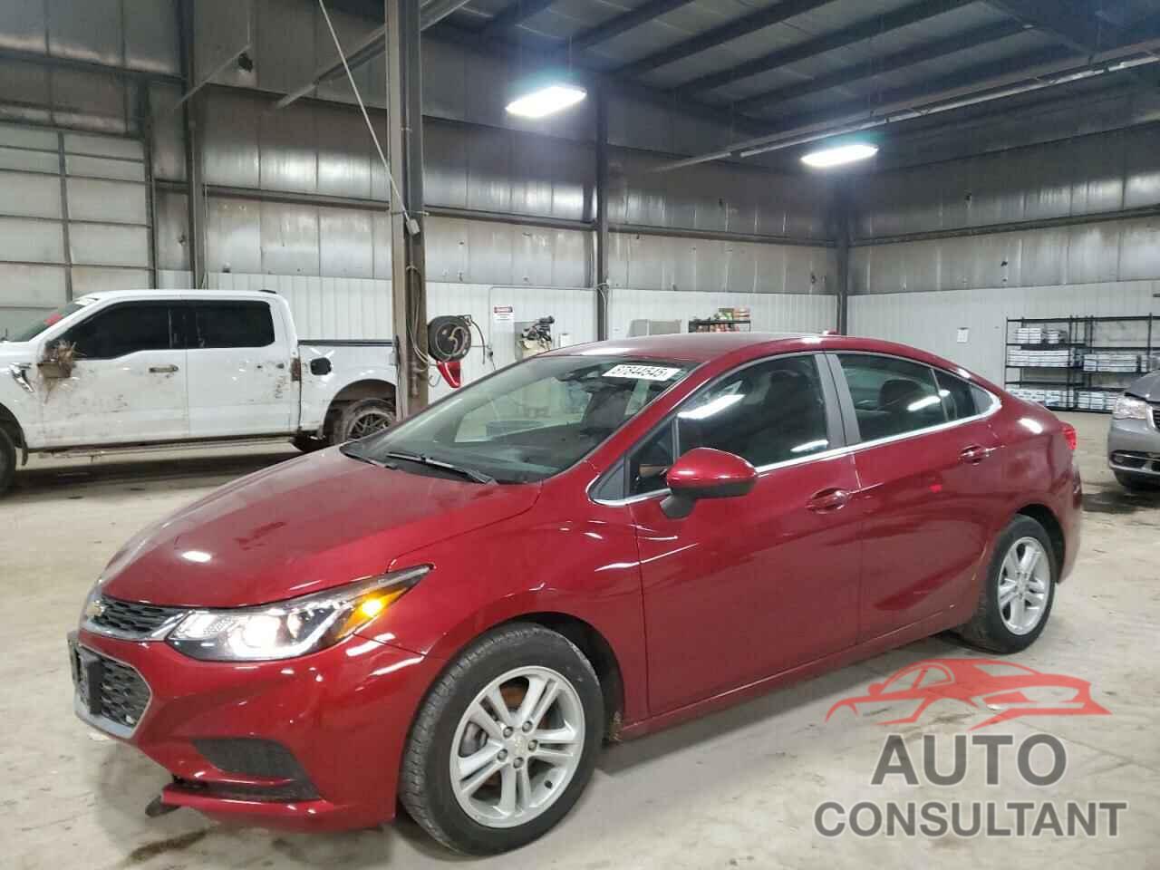 CHEVROLET CRUZE 2018 - 1G1BE5SM6J7225841