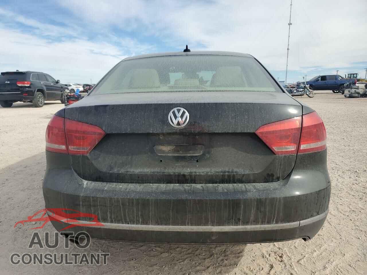 VOLKSWAGEN PASSAT 2014 - 1VWCN7A31EC007123