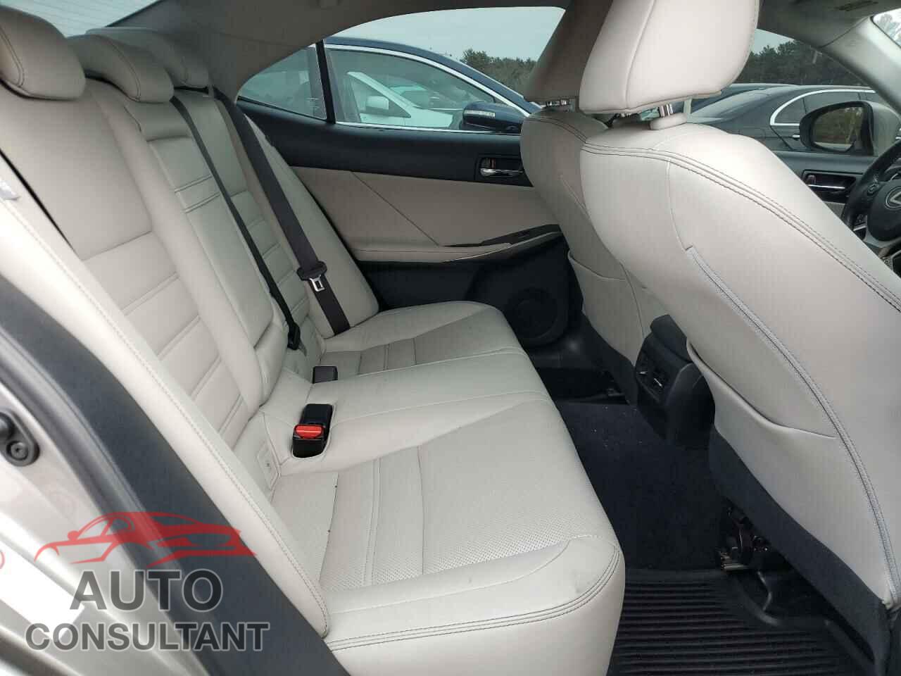 LEXUS IS 2014 - JTHCF1D23E5007739
