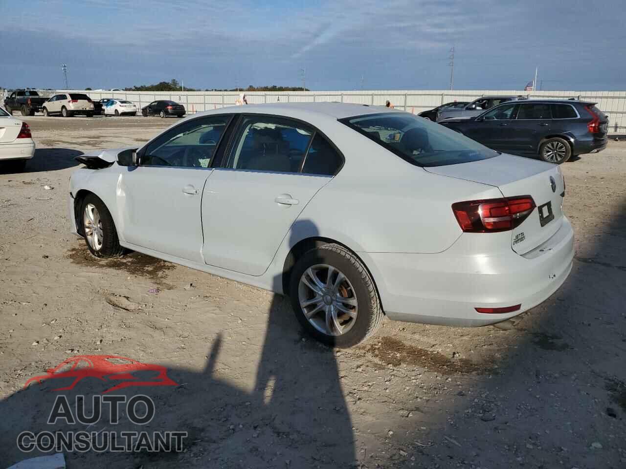 VOLKSWAGEN JETTA 2017 - 3VW2B7AJ2HM376496