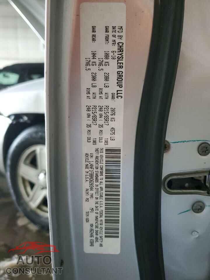 JEEP COMPASS 2010 - 1J4NF1FB8AD620344