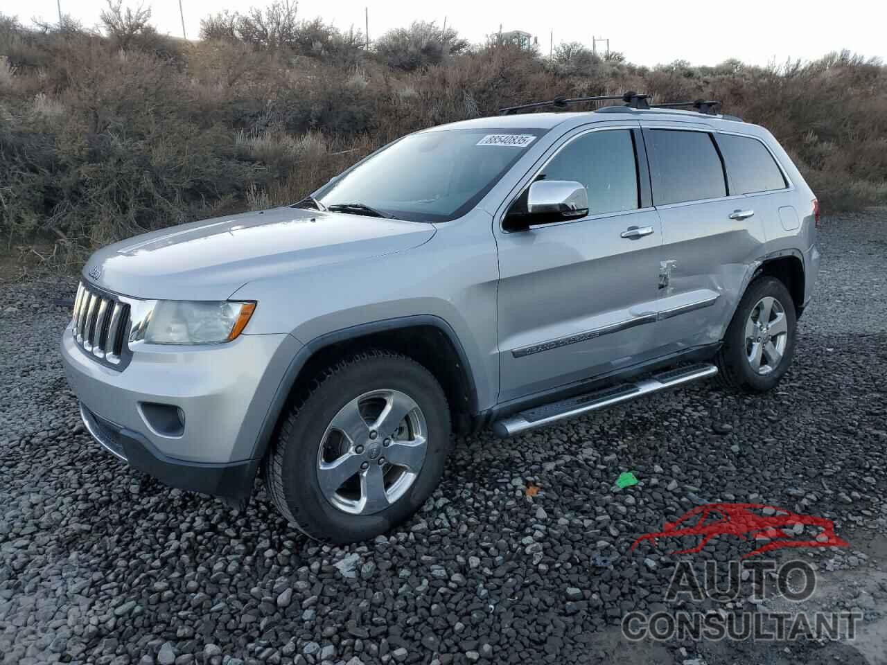 JEEP GRAND CHER 2011 - 1J4RR5GT3BC679056