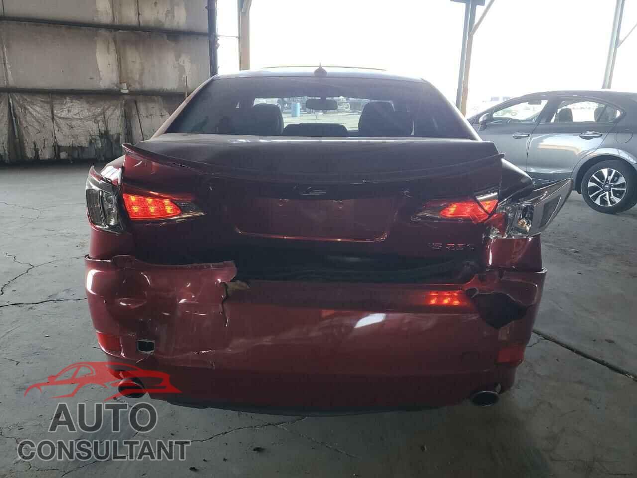 LEXUS IS 2011 - JTHBF5C26B5155223