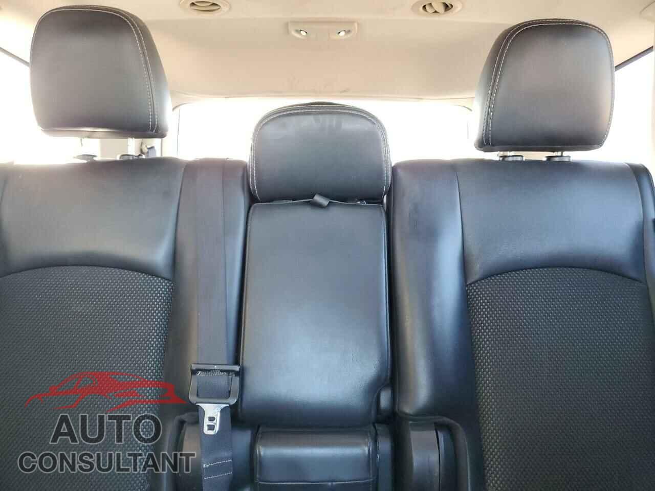 DODGE JOURNEY 2017 - 3C4PDCGG6HT519673