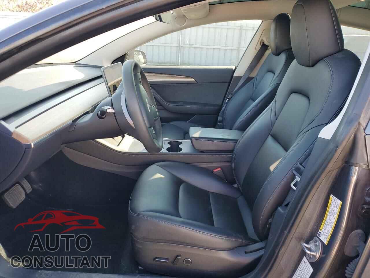 TESLA MODEL 3 2023 - LRW3E1FA7PC899692