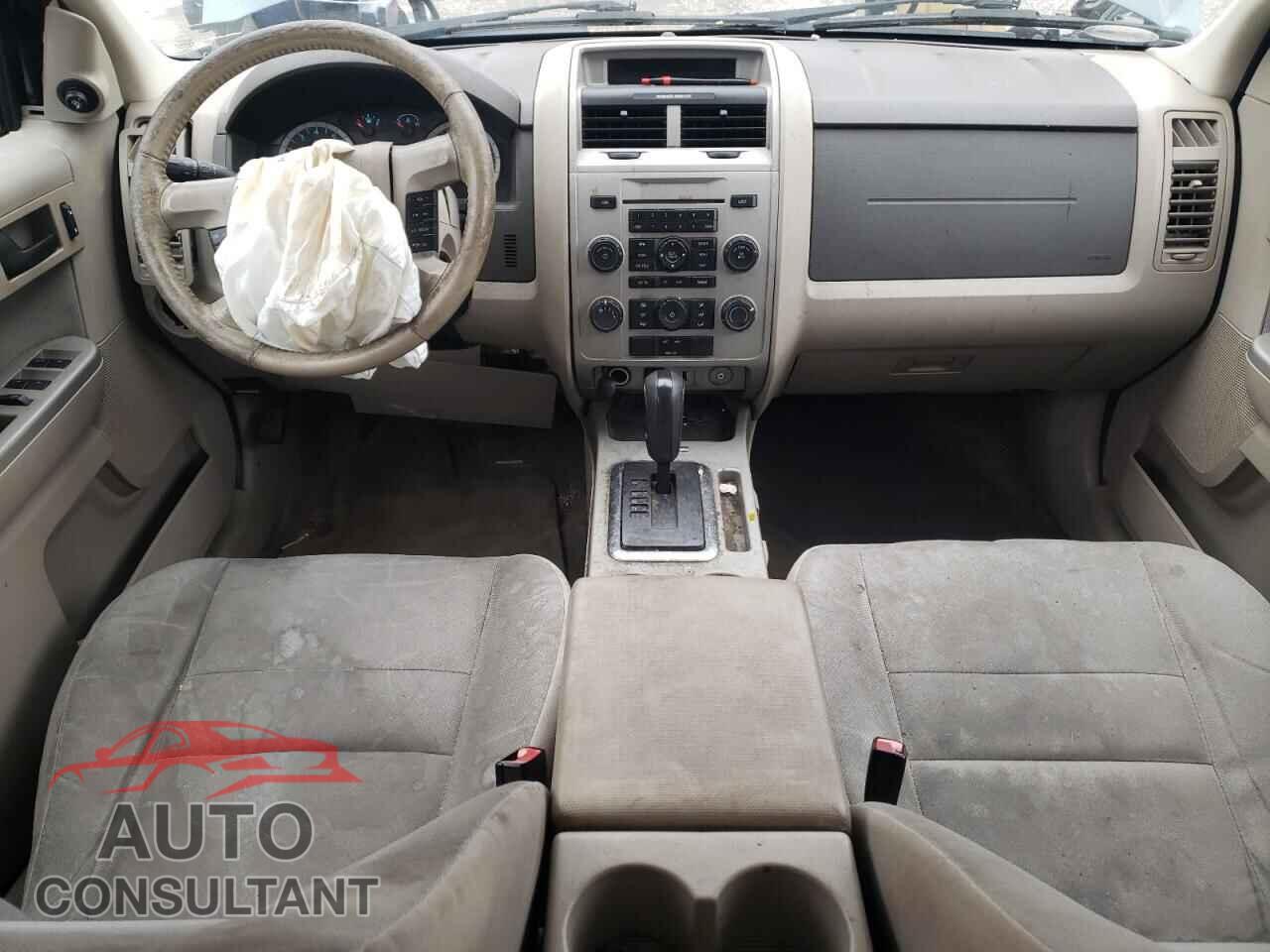 FORD ESCAPE 2010 - 1FMCU0D74AKC14886