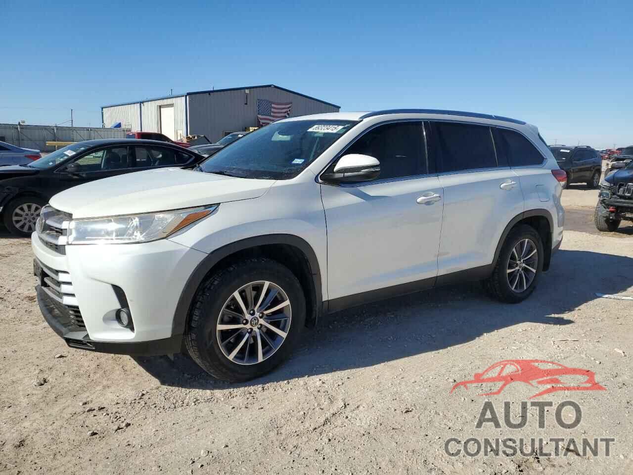 TOYOTA HIGHLANDER 2019 - 5TDJZRFH9KS922889