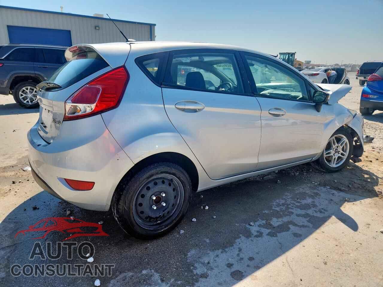 FORD FIESTA 2017 - 3FADP4EJ2HM115848