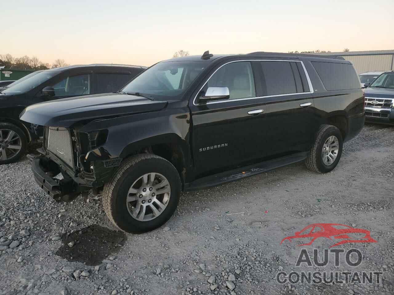 CHEVROLET SUBURBAN 2018 - 1GNSCHKC1JR389015