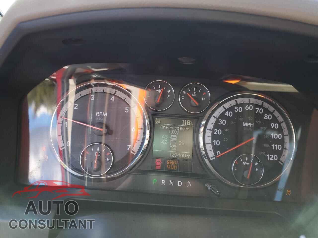 DODGE RAM 1500 2012 - 1C6RD7LT3CS162909