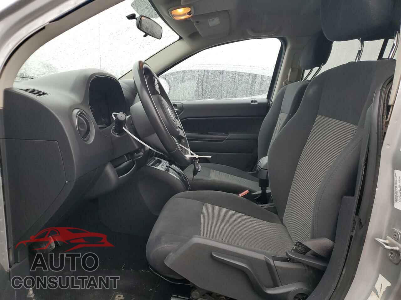 JEEP COMPASS 2011 - 1J4NF1FB7BD263966