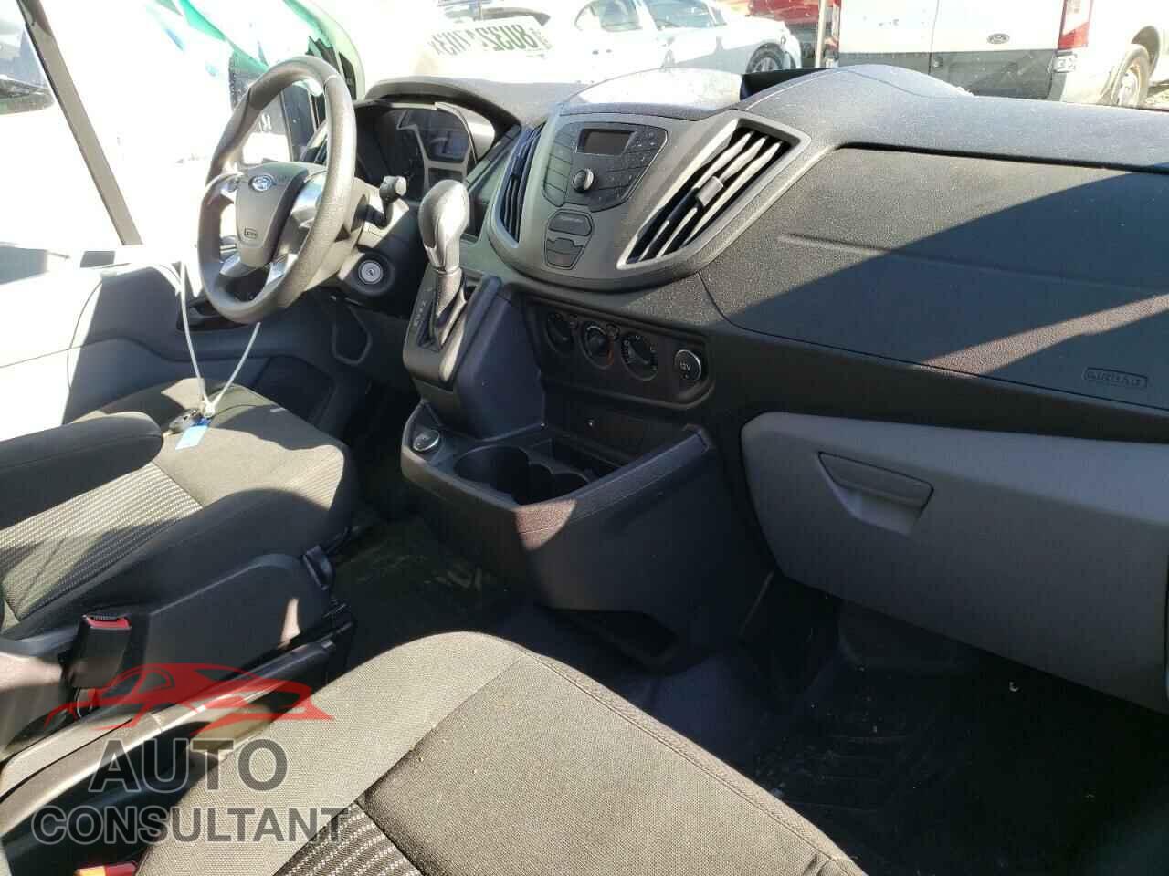 FORD TRANSIT 2017 - 1FTYR1ZM9HKB39659