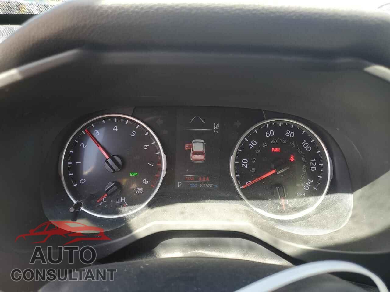 TOYOTA RAV4 2019 - JTMP1RFV7KD015500