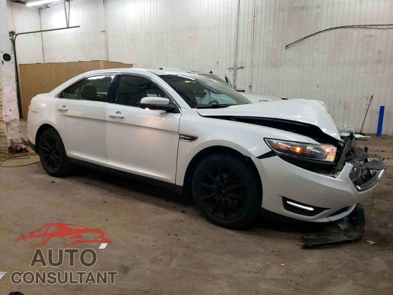 FORD TAURUS 2014 - 1FAHP2E81EG134352