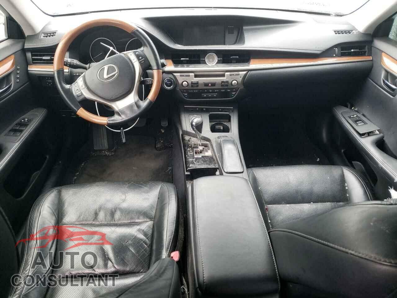 LEXUS ES300 2013 - JTHBW1GG8D2008002