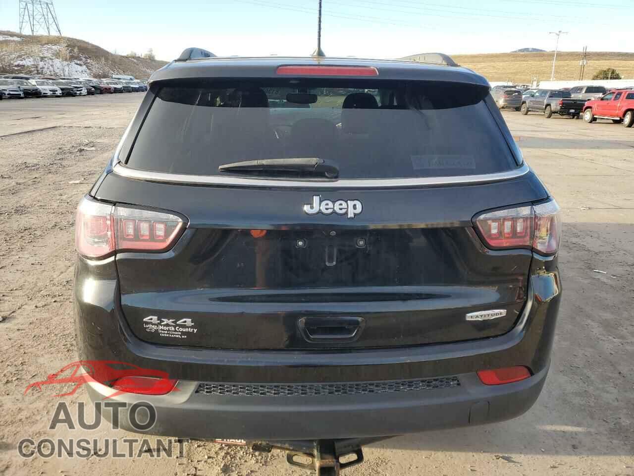 JEEP COMPASS 2017 - 3C4NJDBB4HT680329