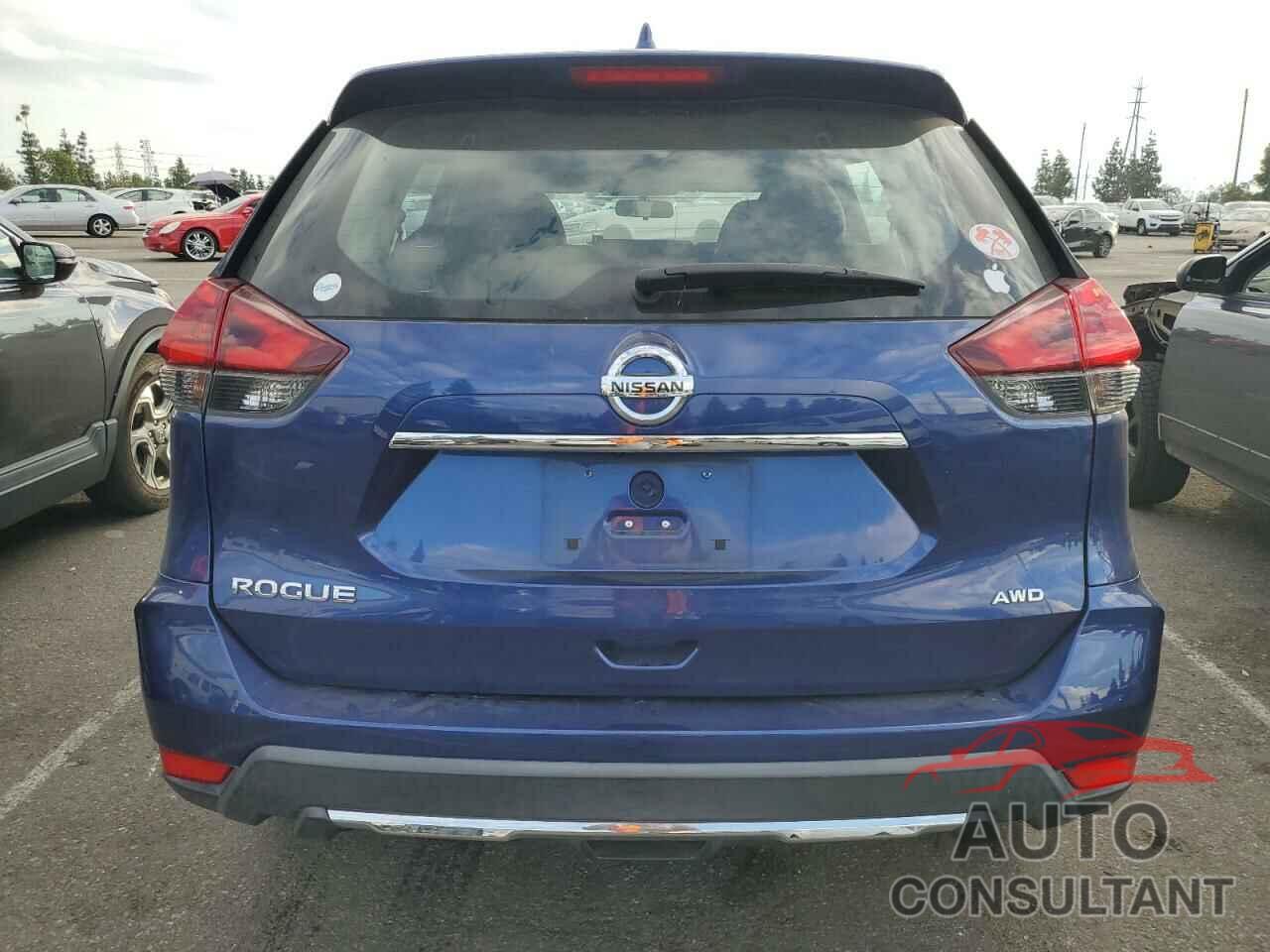 NISSAN ROGUE 2018 - KNMAT2MV1JP537627