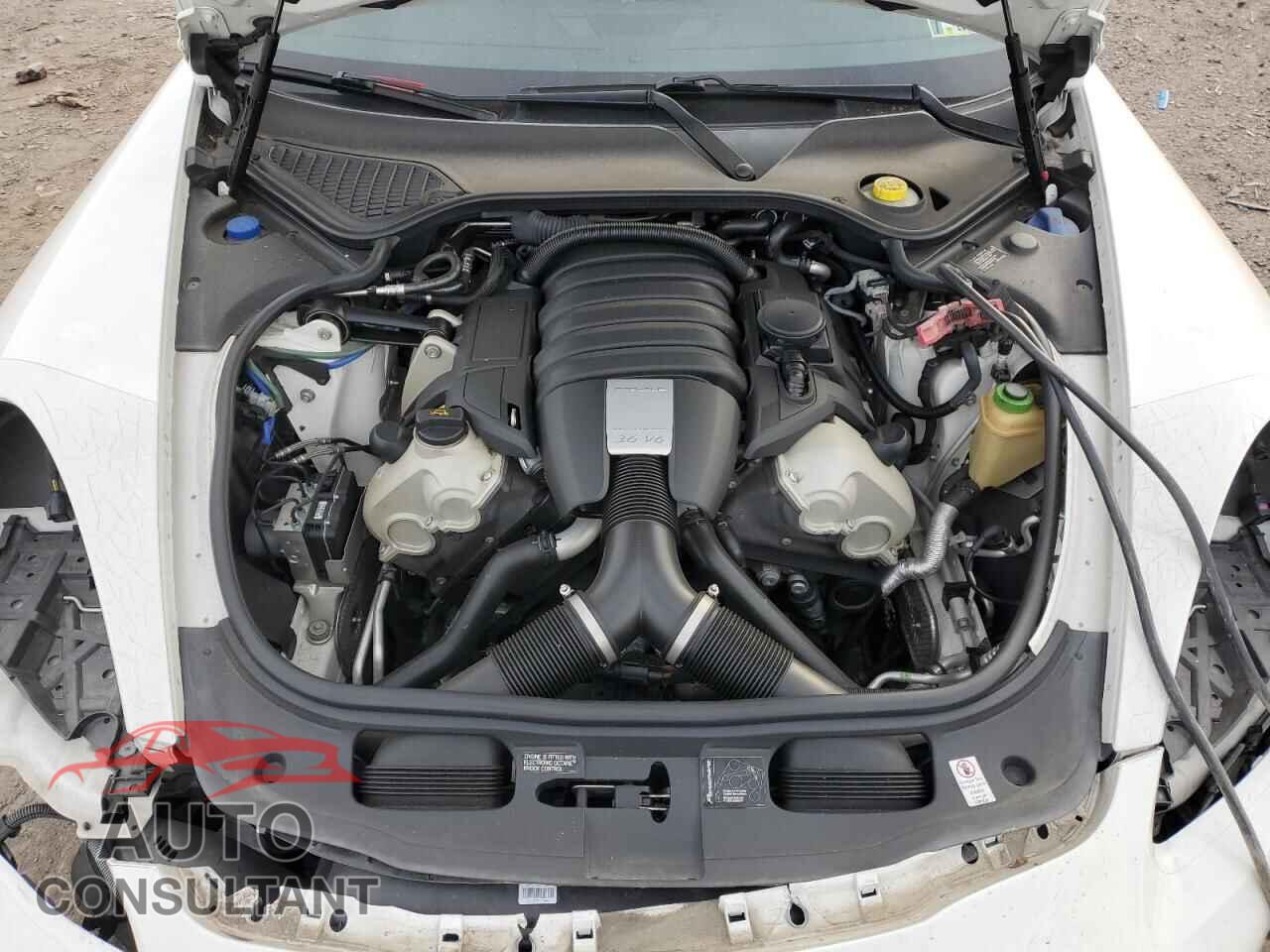 PORSCHE PANAMERA 2012 - WP0AA2A75CL070587