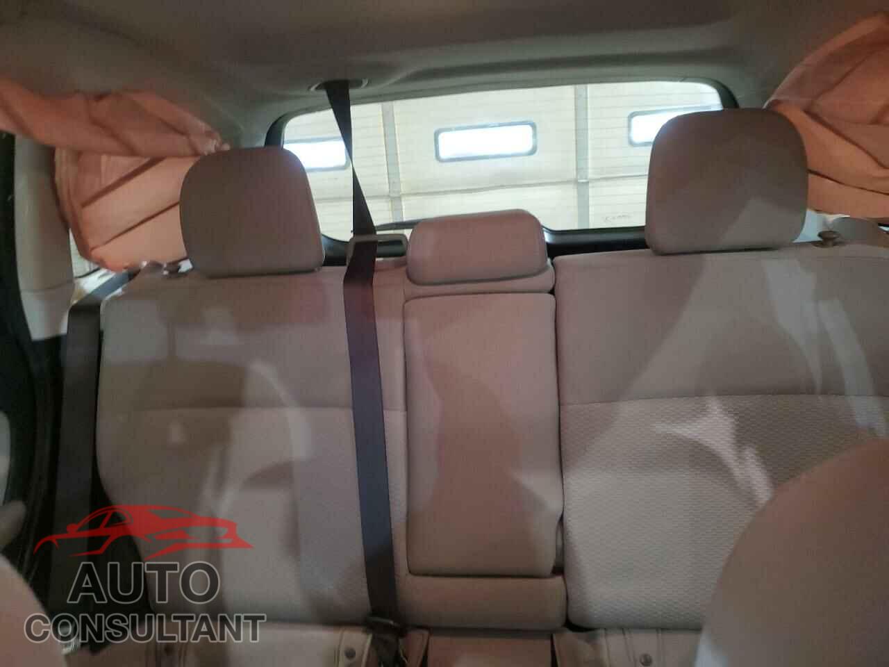 SUBARU FORESTER 2016 - JF2SJADC8GH443199