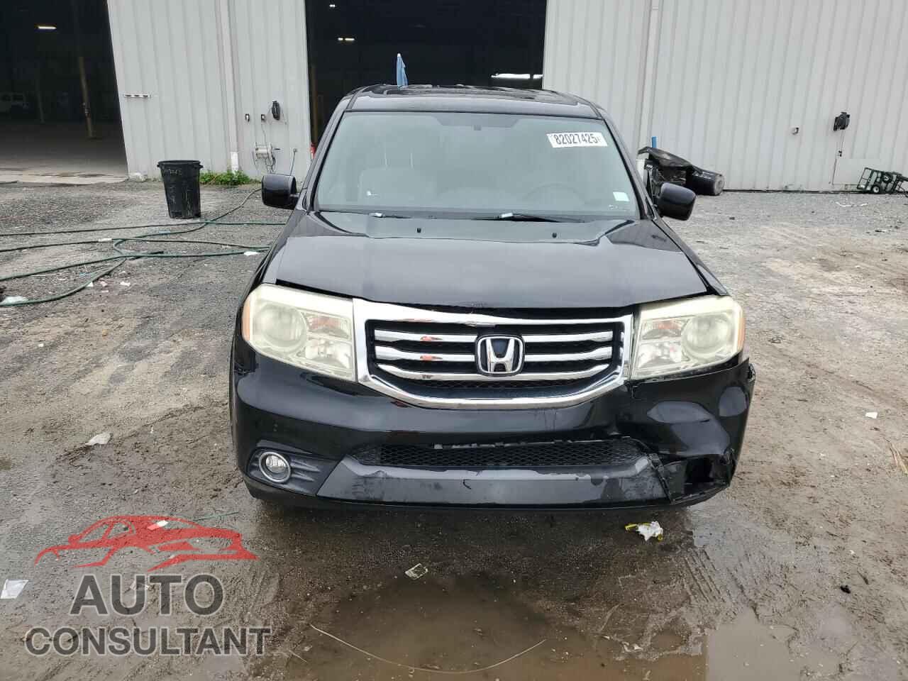 HONDA PILOT 2015 - 5FNYF3H3XFB012989