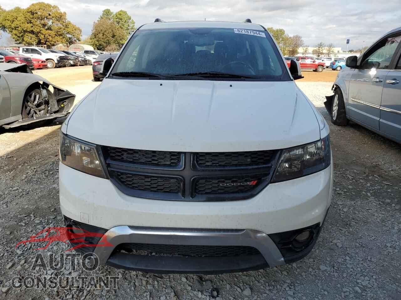 DODGE JOURNEY 2015 - 3C4PDCGG9FT679267