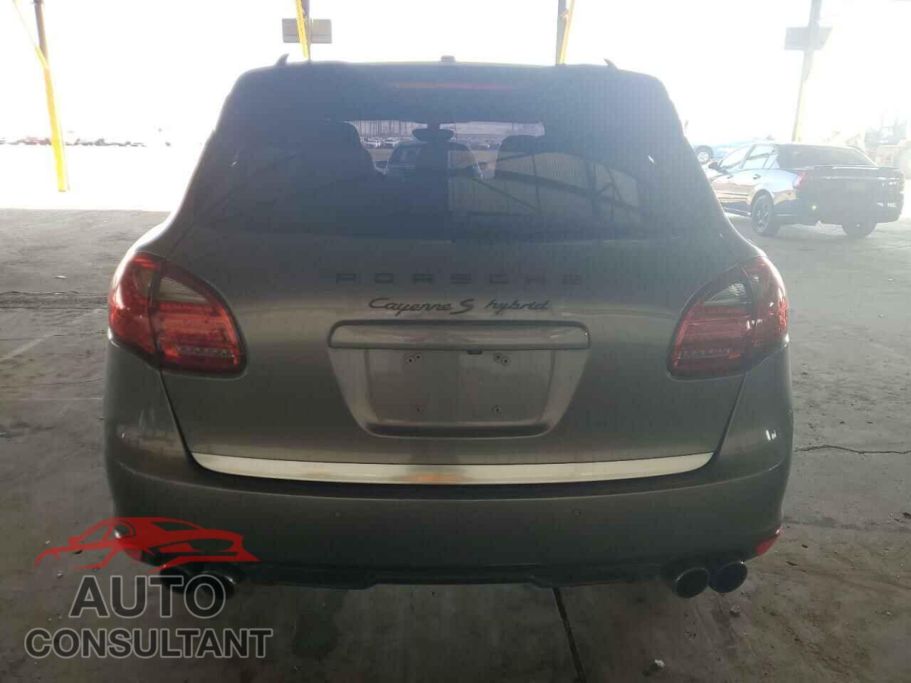 PORSCHE CAYENNE 2012 - WP1AE2A27CLA92565