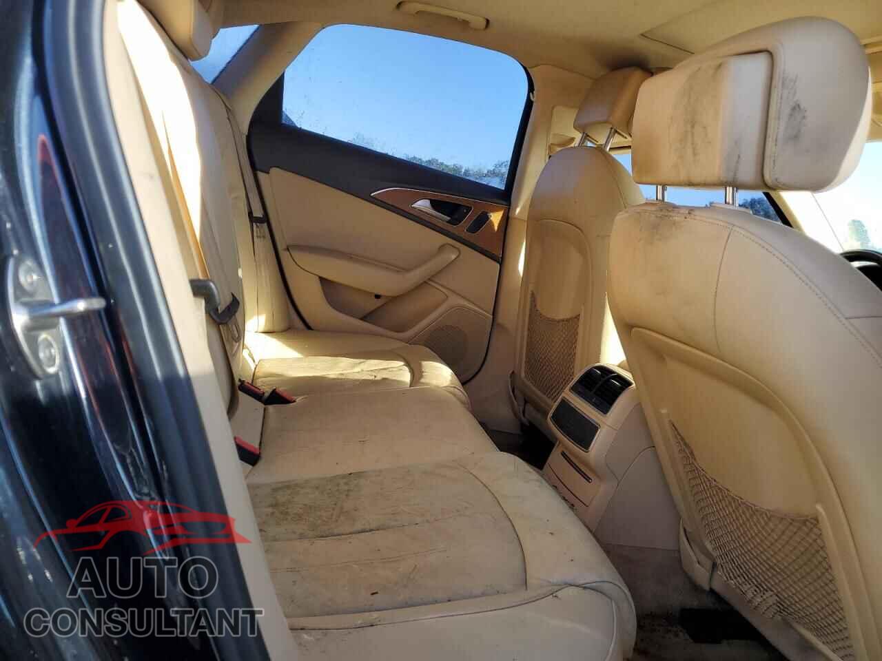 AUDI A6 2012 - WAUDFAFC3CN161051