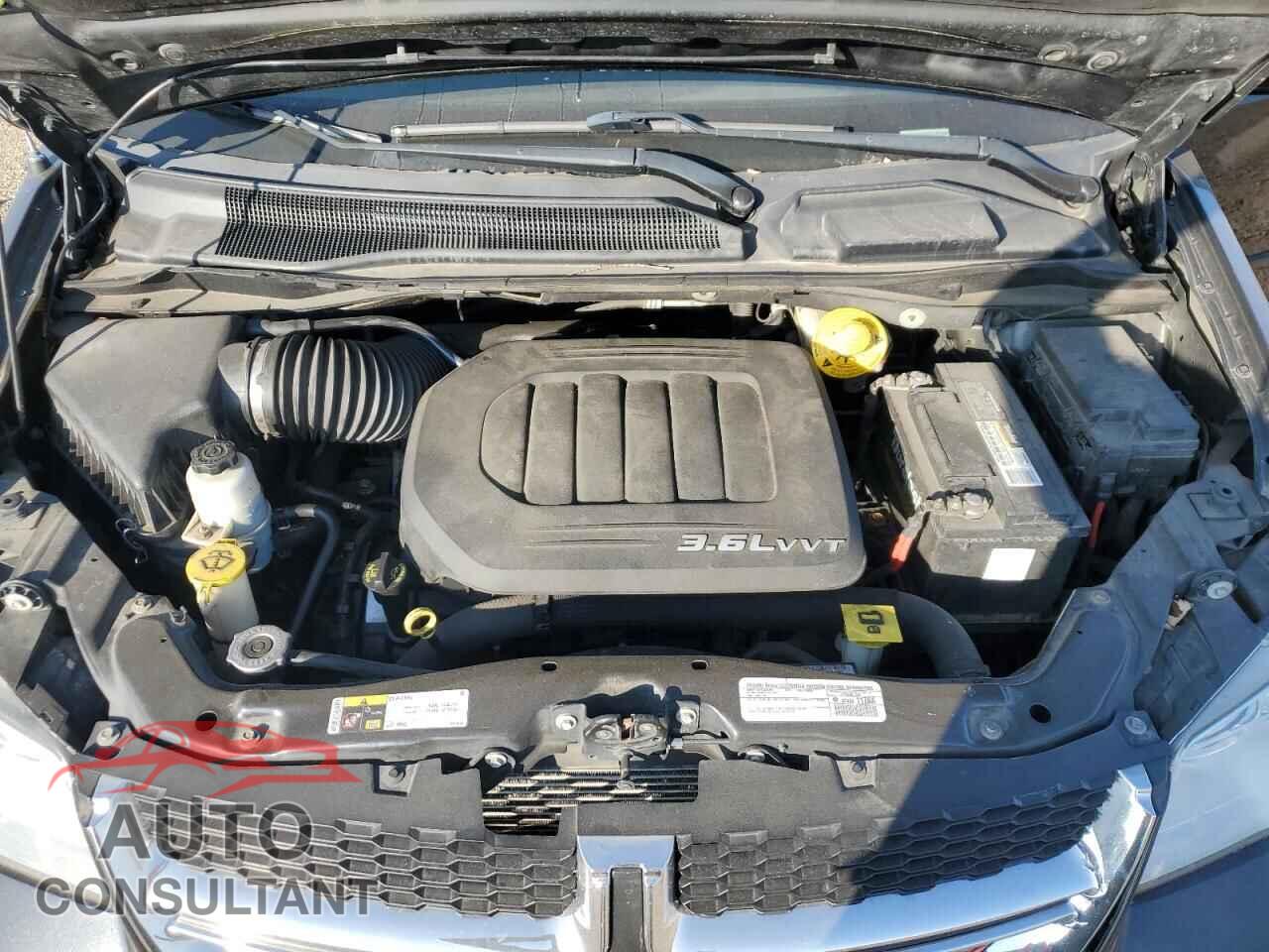DODGE CARAVAN 2015 - 2C4RDGCG8FR648763