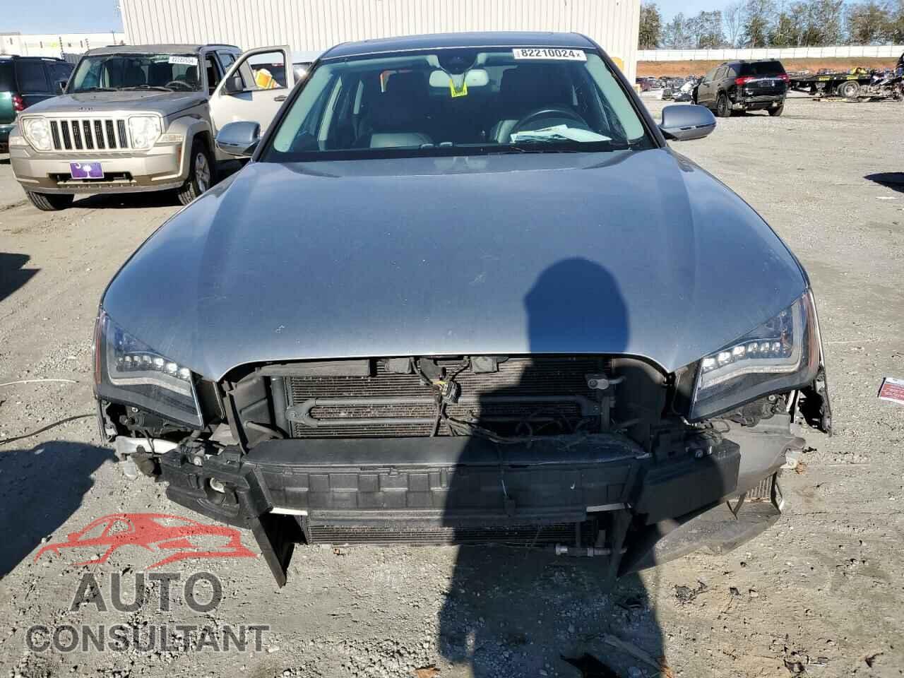 AUDI A8 2013 - WAUAGAFD6DN012546