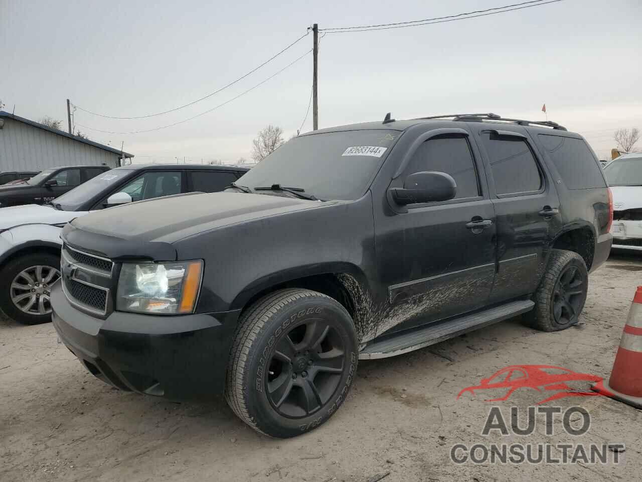 CHEVROLET TAHOE 2013 - 1GNSKBE03DR196872